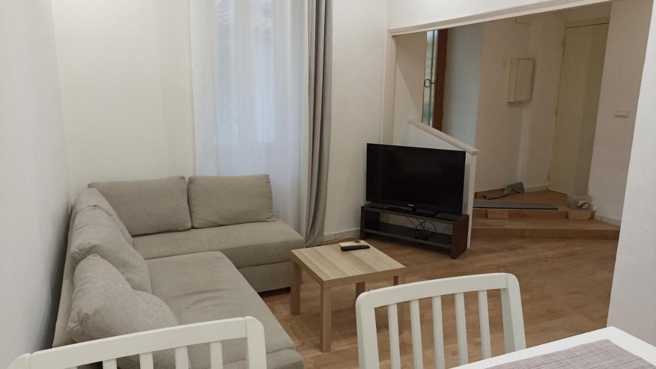 Studio Neuf Climatise Avec Terrasse #4 Toulon Eksteriør billede
