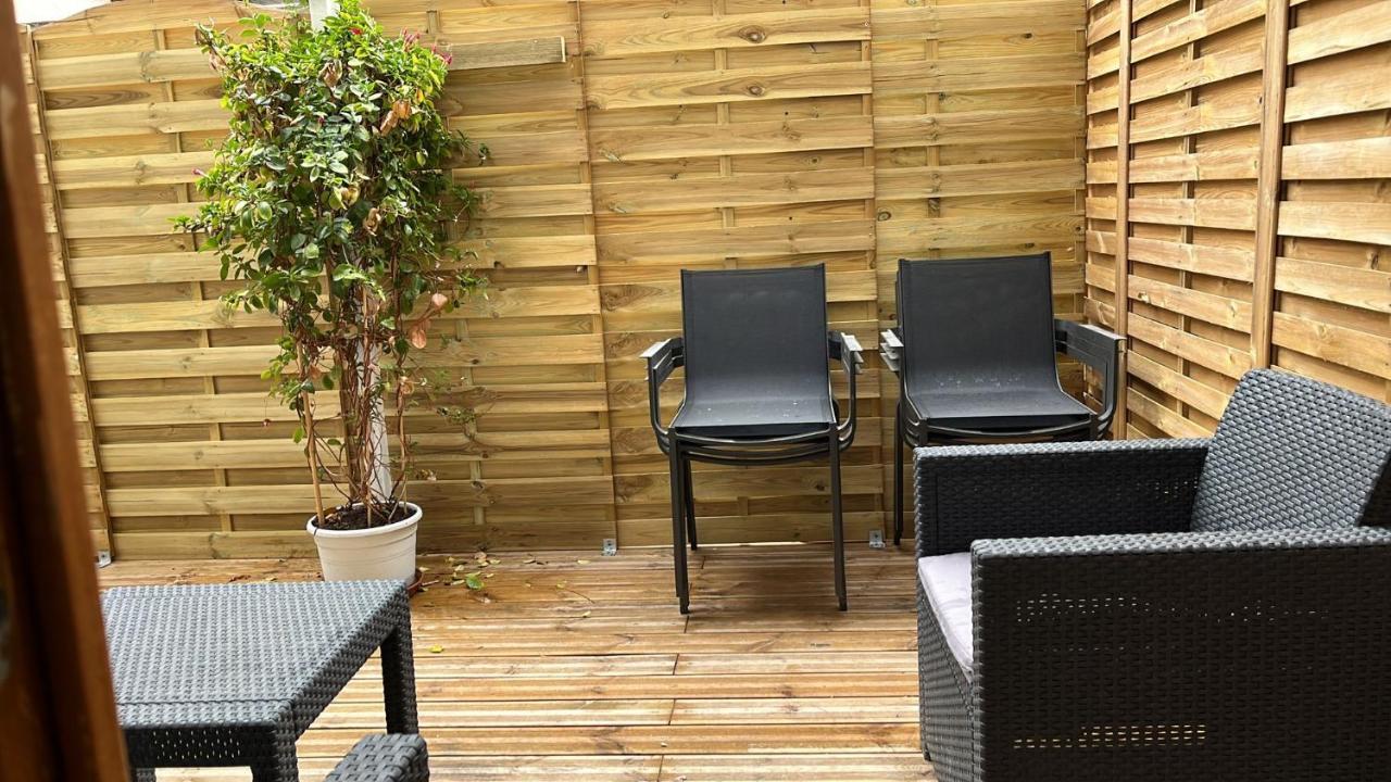 Studio Neuf Climatise Avec Terrasse #4 Toulon Eksteriør billede