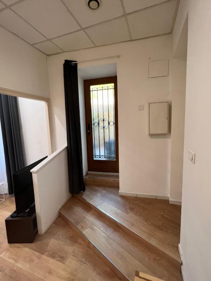 Studio Neuf Climatise Avec Terrasse #4 Toulon Eksteriør billede